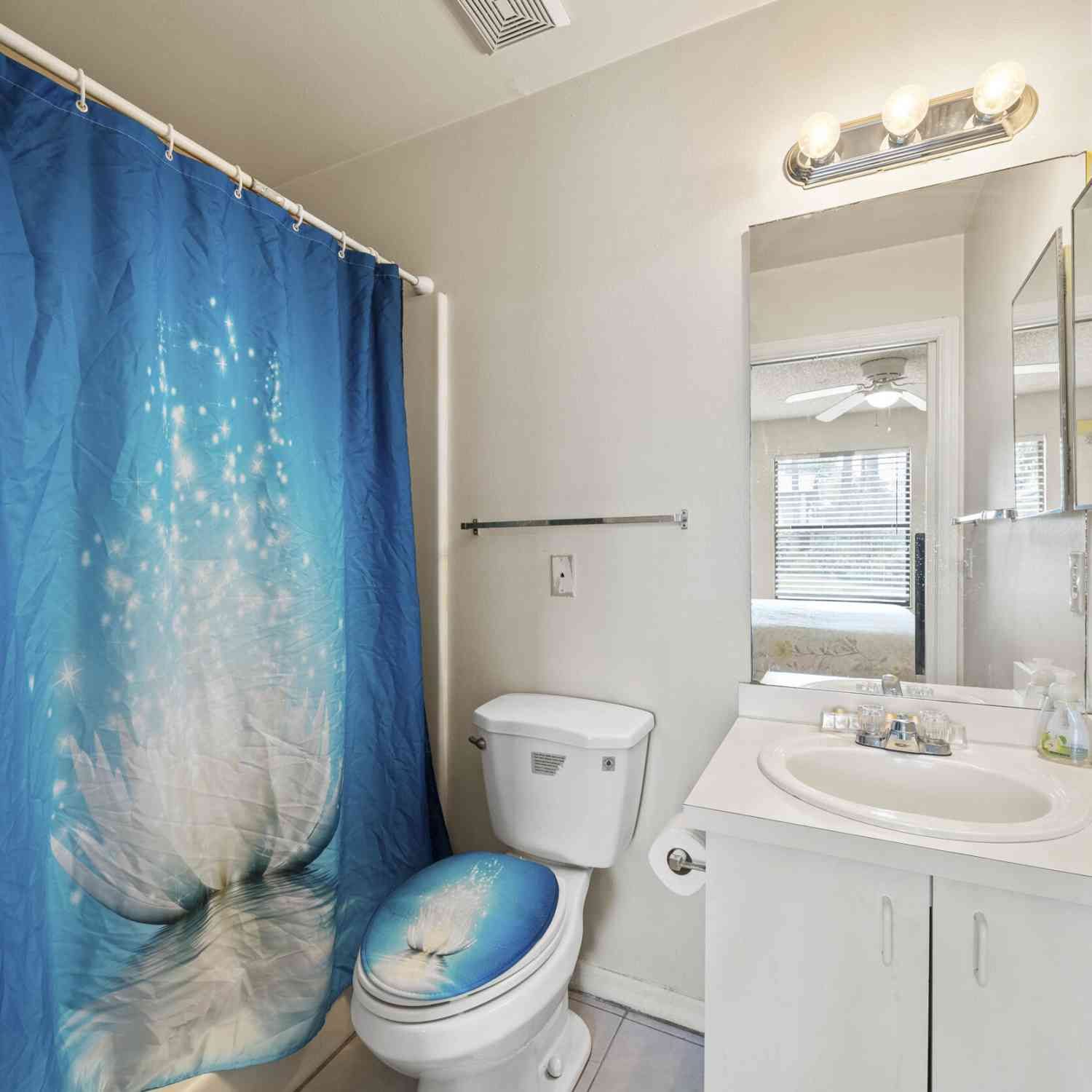 Bathroom 1 - FL "Cozy Coastal Retreat  in ft pierce"